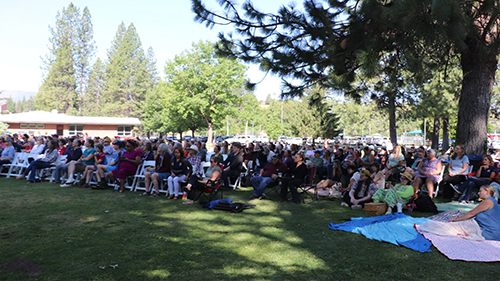 Audience listening to Dr. Temple Grandin's presentation